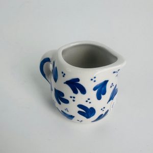Milk jug "Shirleaves"
