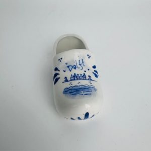 Dutch clog delft houses