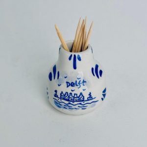 tooth pick holder with dutch houses