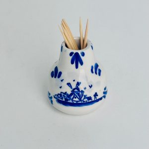 tooth pick holder with windmill design