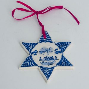 Christmas star with dutch houses