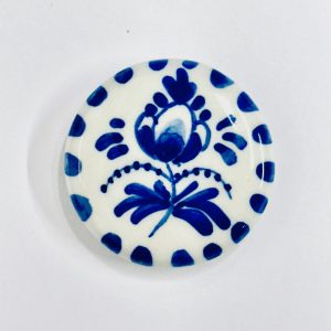 Magnet traditional flower
