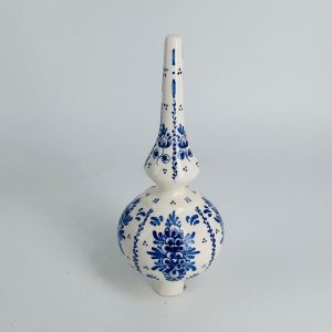 Tree topper traditional flowers