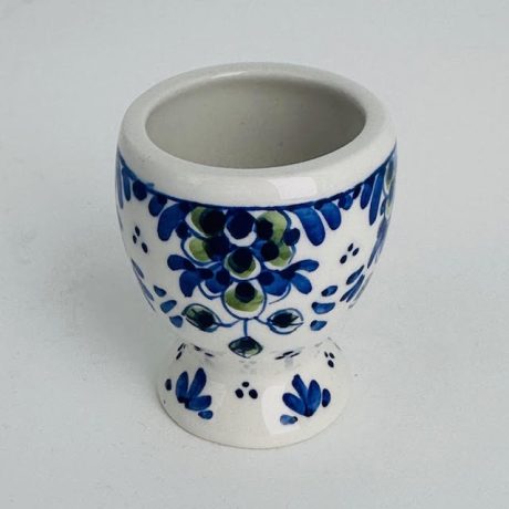 Egg cup with traditional flowers