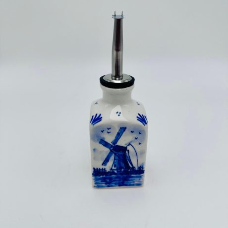 Square oil or vinegar bottle