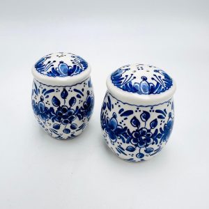 Salt & pepper set traditional flowers design